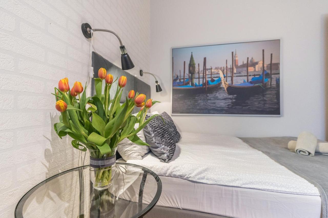 Apartamento Przytulne Z Balkonem, 150m Od Dworca Główny